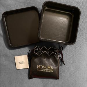 New, never worn, vintage Honora cultured freshwater pearls with gemstones